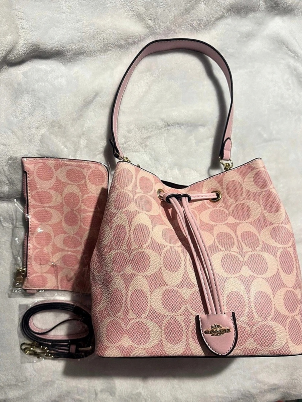 Pink Fashion Bucket Bag W/Shoulder Strap & Matching Coin Purse
